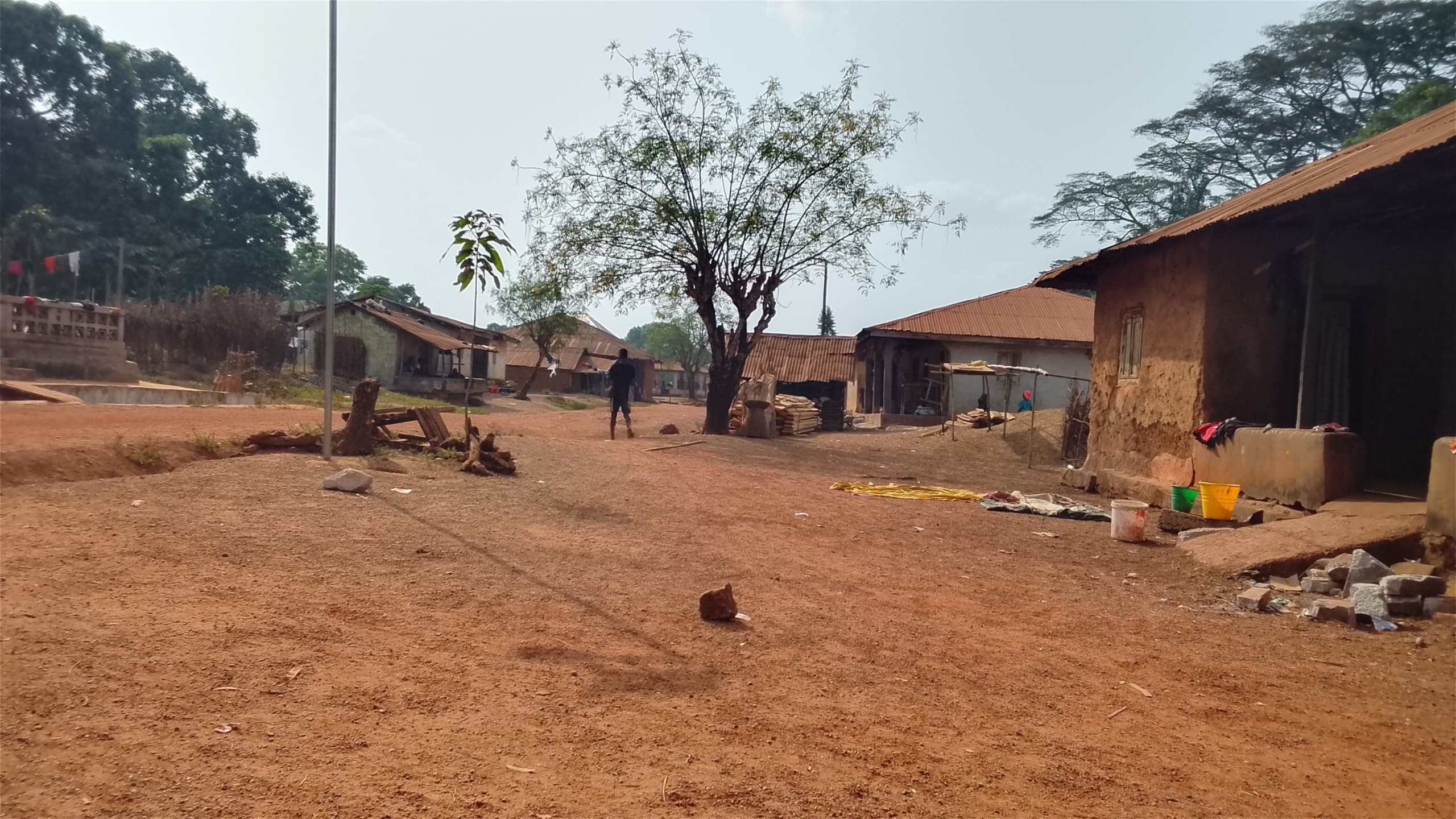 A view of Rochen Kamandao Village. Photo Credit: Jonathan Jackson Komeh.